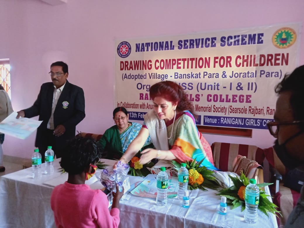 FREE HEALTH CHECK PROGRAM ORGANISED BY NSS RANIGANJ GIRLS' COLLEGE